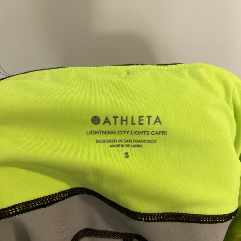 Athleta Lightning City Lights Capri - Picture 10 of 11